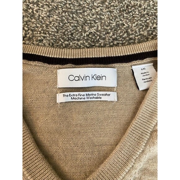 Calvin Klein Extra Fine Merino Wool Sweater Beige V-Neck Men’s L - Picture 6 of 8